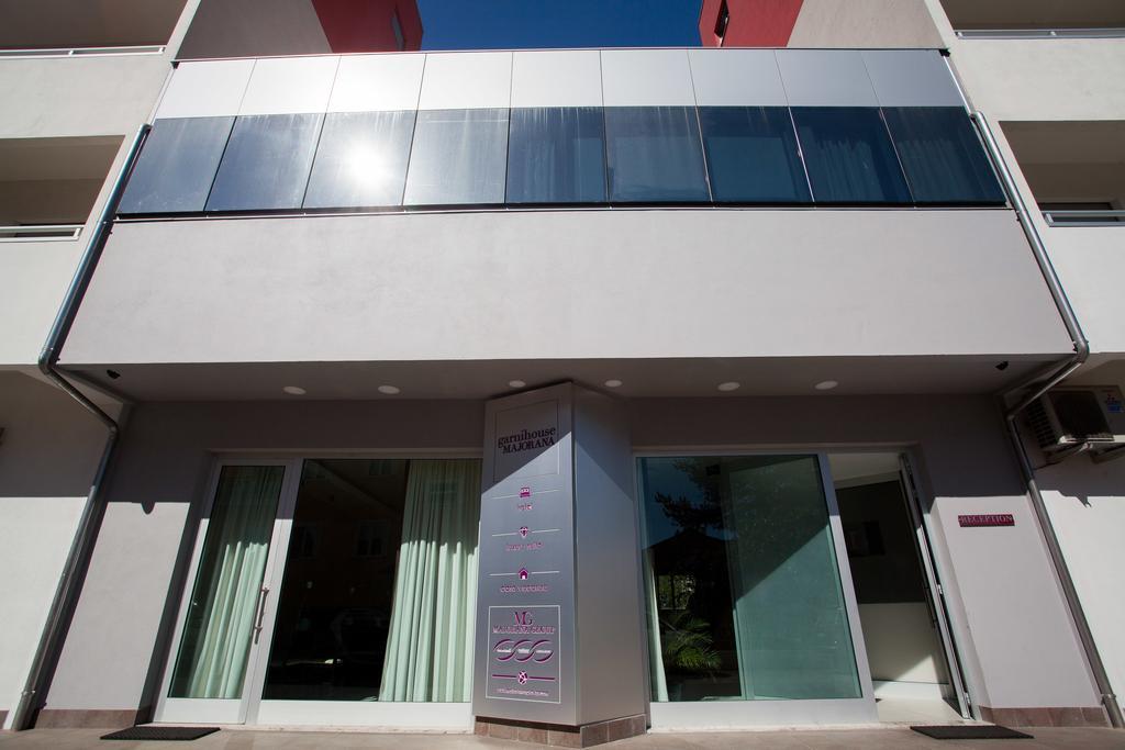 Garni House Majorana Ξενοδοχείο Rende Εξωτερικό φωτογραφία