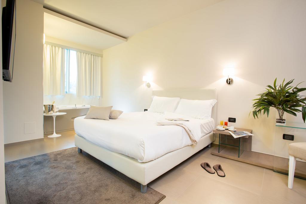 Garni House Majorana Ξενοδοχείο Rende Εξωτερικό φωτογραφία