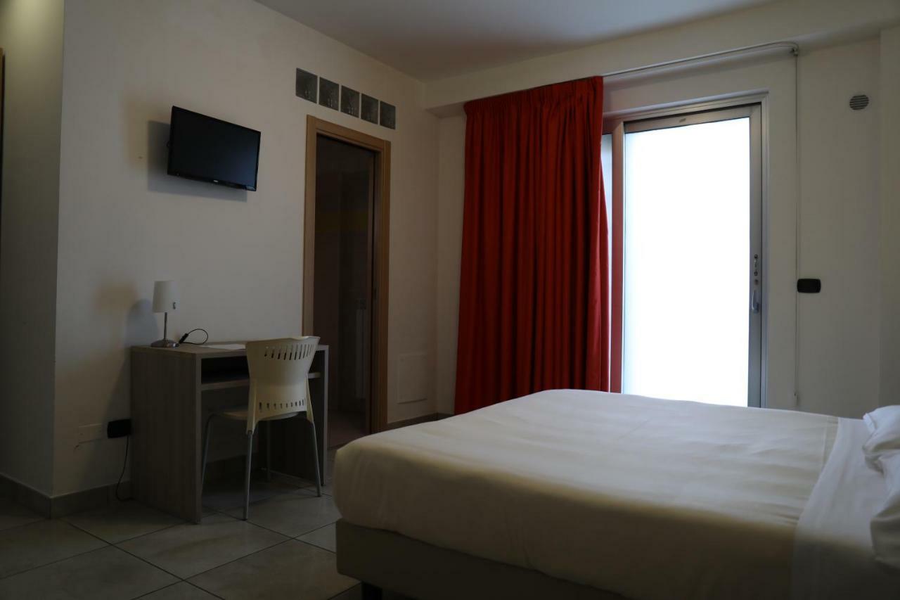 Garni House Majorana Ξενοδοχείο Rende Εξωτερικό φωτογραφία